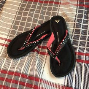 Adidas memory foam thong sandals
